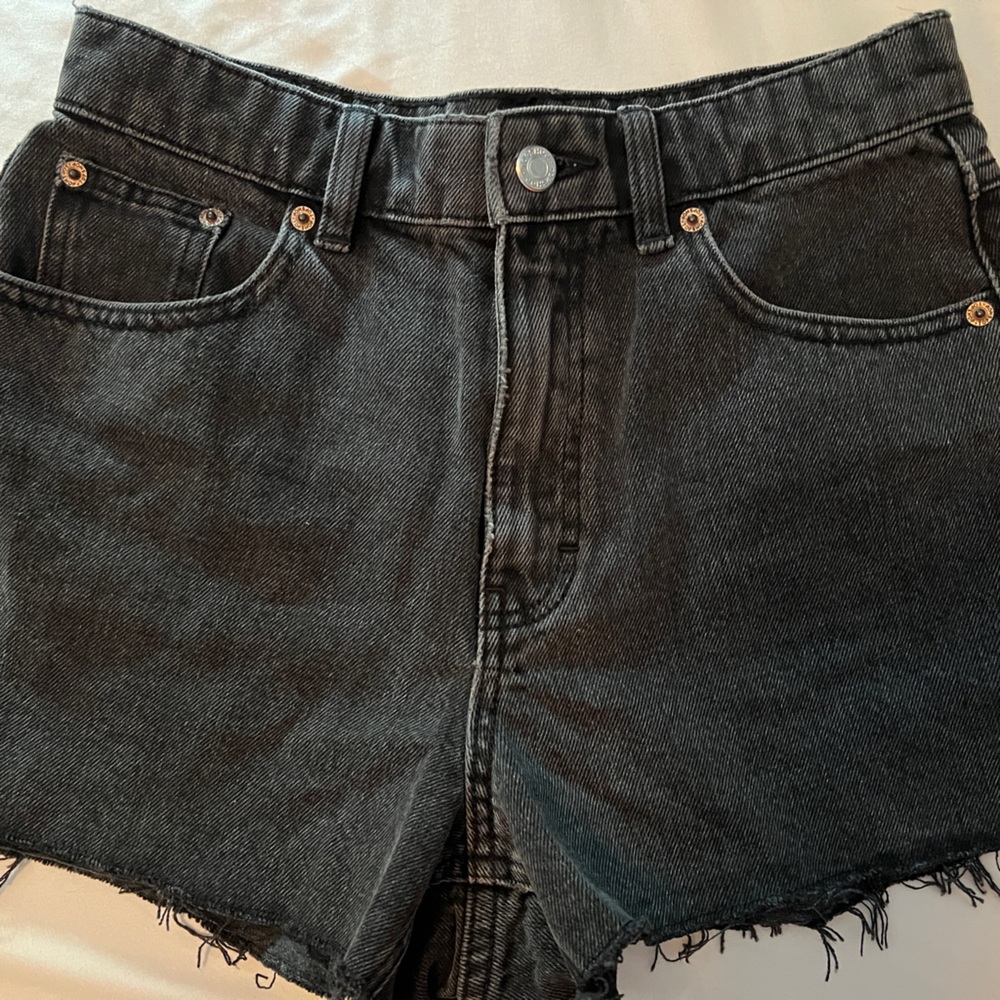 TOPSHOP JEAN SHORTS